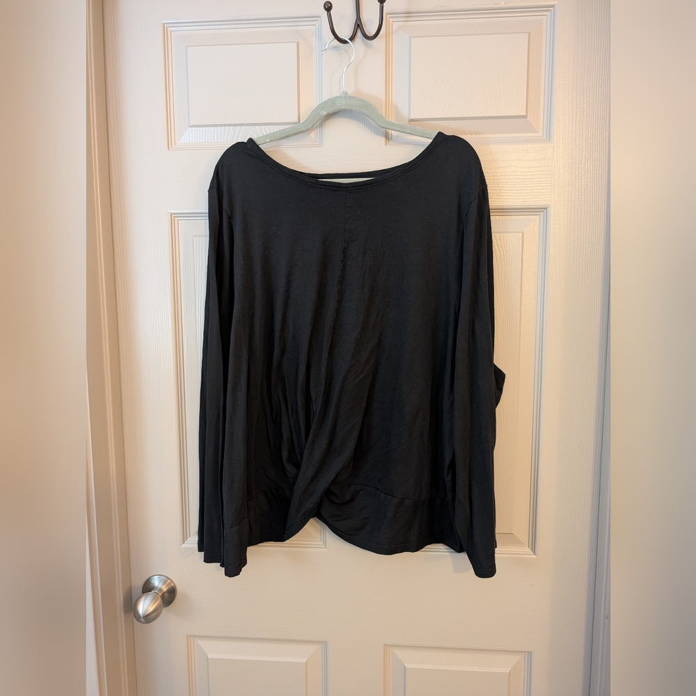5 for $20 / Torrid Knot Front Shirt